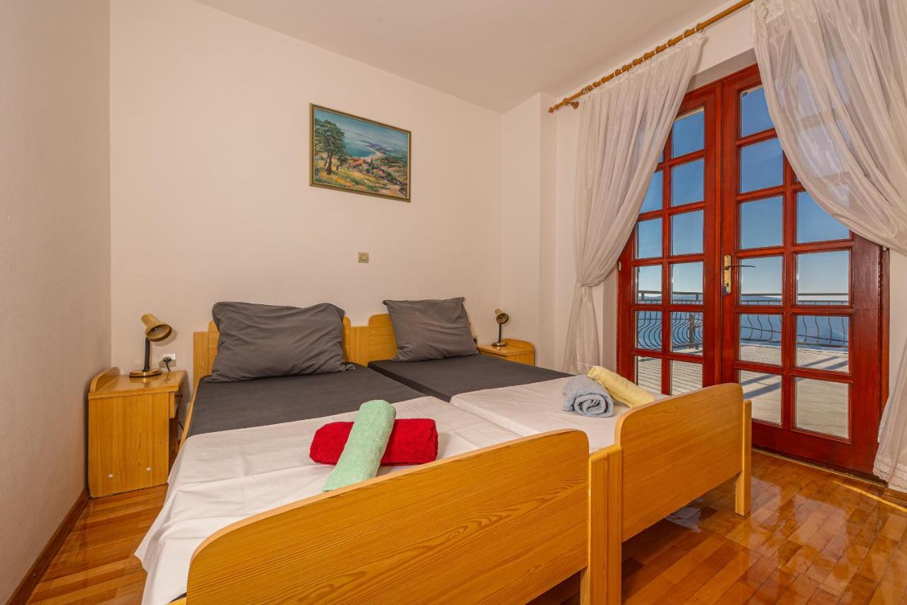 Apartments Francoise Crikvenica Zewnętrze zdjęcie
