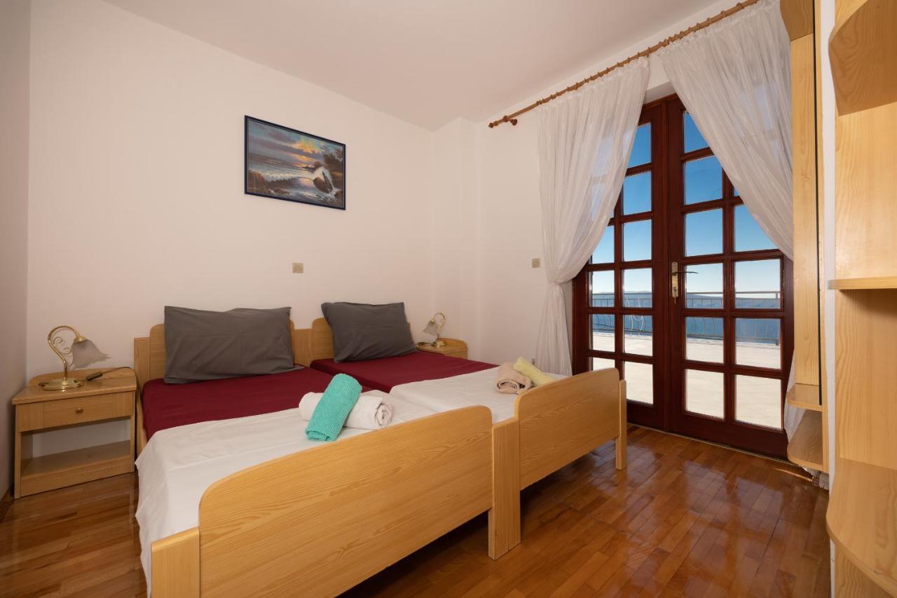 Apartments Francoise Crikvenica Zewnętrze zdjęcie