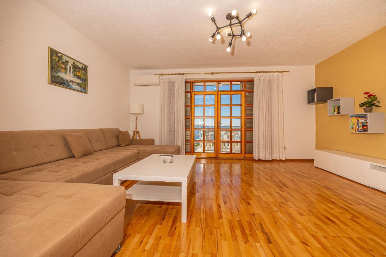 Apartments Francoise Crikvenica Zewnętrze zdjęcie