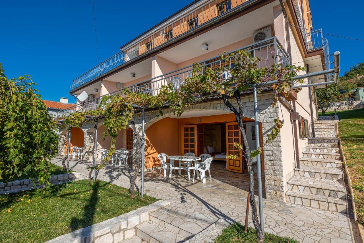Apartments Francoise Crikvenica Zewnętrze zdjęcie